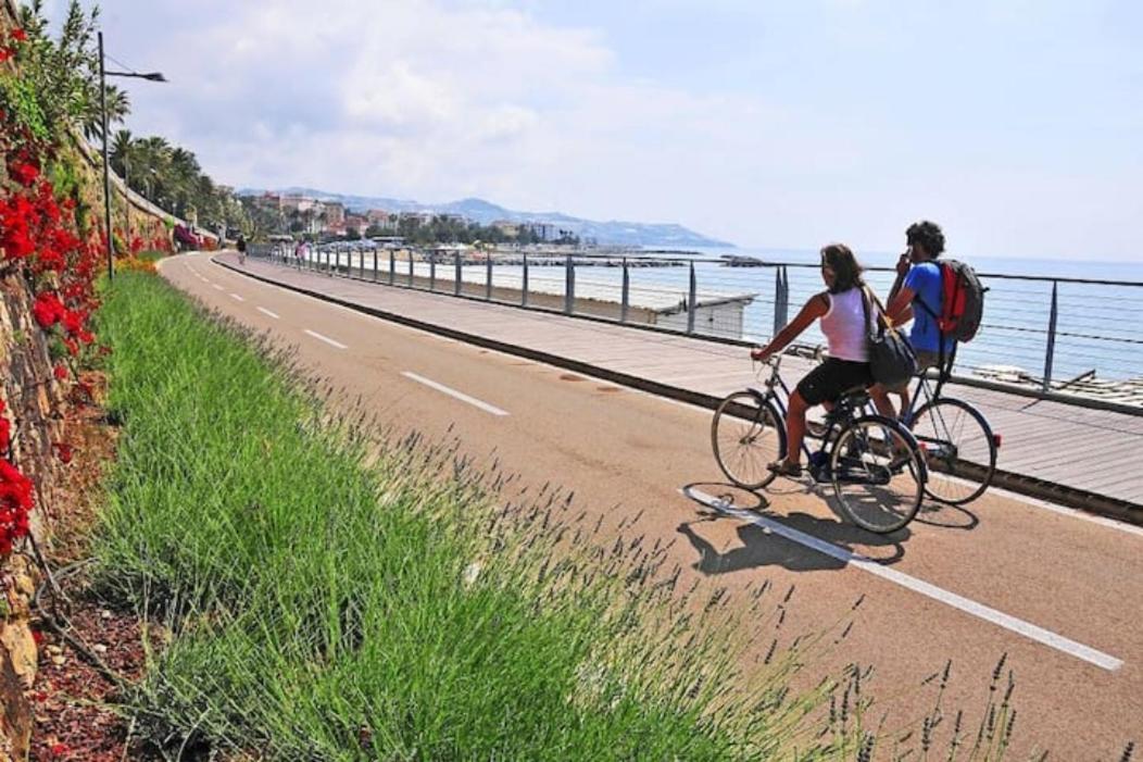 Giardino In Citta; Centralissimo Σαν Ρέμο Εξωτερικό φωτογραφία