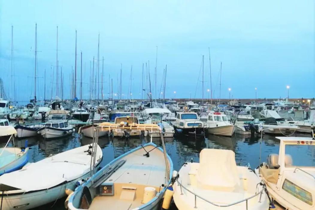 Giardino In Citta; Centralissimo Σαν Ρέμο Εξωτερικό φωτογραφία