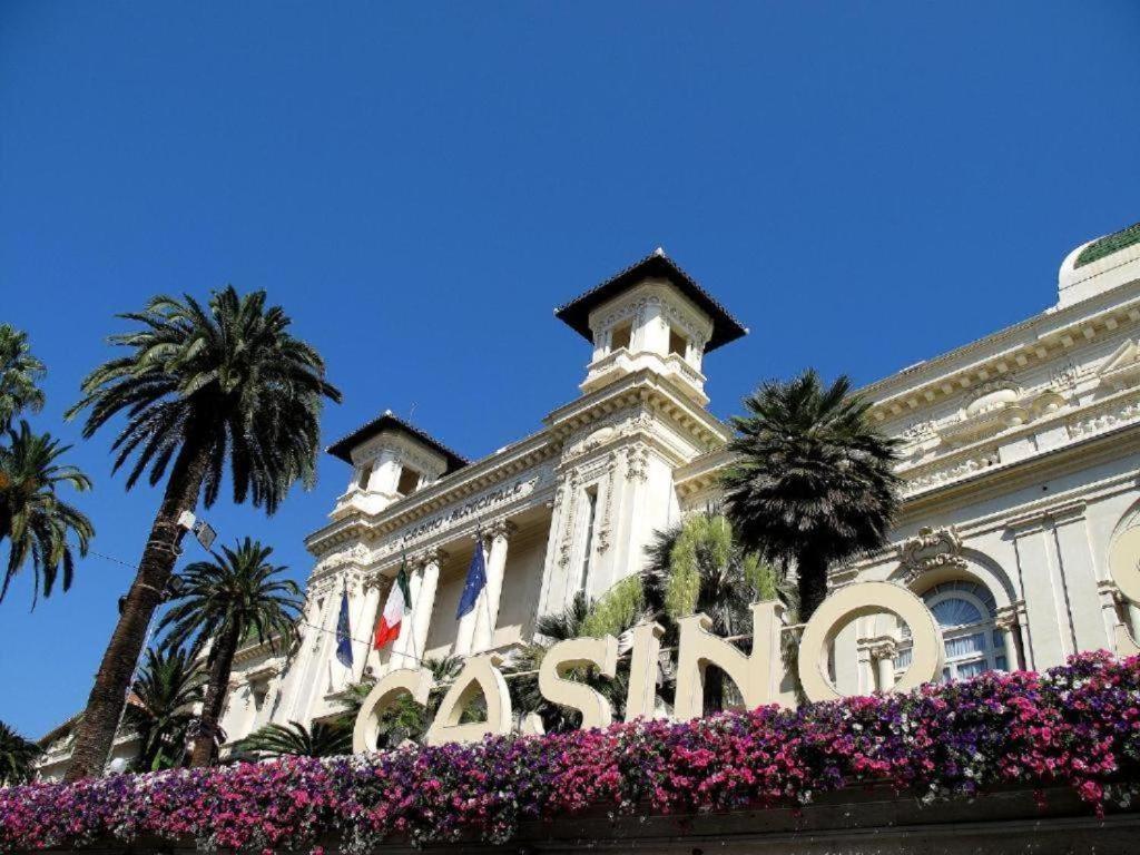 Giardino In Citta; Centralissimo Σαν Ρέμο Εξωτερικό φωτογραφία