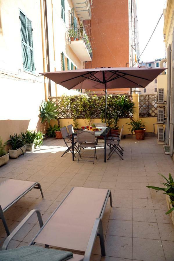 Giardino In Citta; Centralissimo Σαν Ρέμο Εξωτερικό φωτογραφία